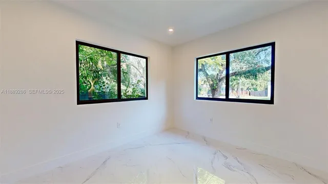 $1,150,000 | 641 Nightingale Avenue, Miami Springs, FL 33166