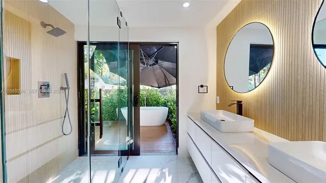 $1,150,000 | 641 Nightingale Avenue, Miami Springs, FL 33166