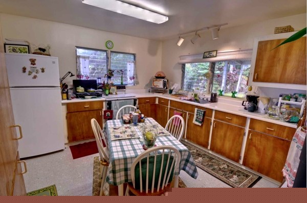 2110 Kaiwiki Road, Unit 2 Hilo, HI 96720 - Photo 12 of 25 Gallery Image 12