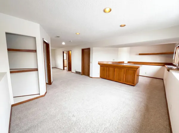$371,000 | 14012 Underclift Street Northwest, Andover, MN 55304