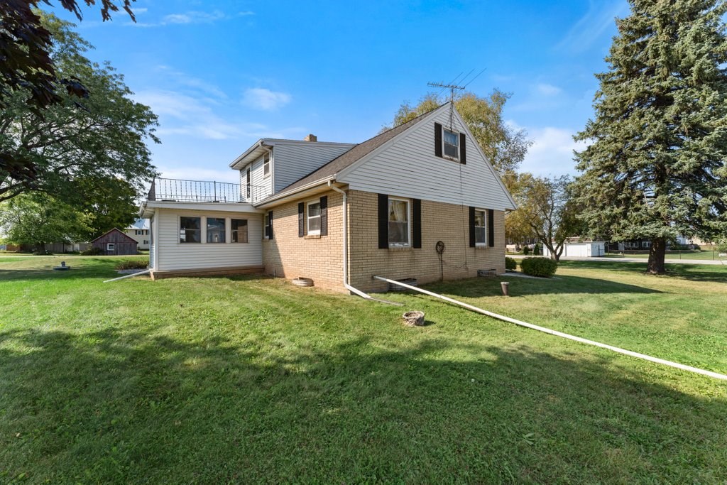 6106 County Rd K New Franken, WI 54229 - Photo 7 of 59 Gallery Image 7