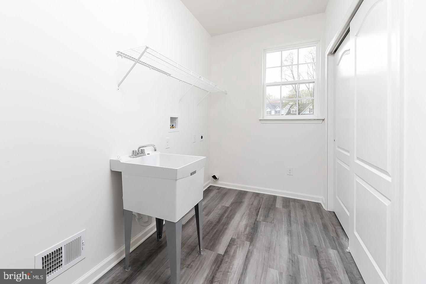 11 Ridge Court Swedesboro, NJ 08085 - Photo 20 of 29 Gallery Image 20