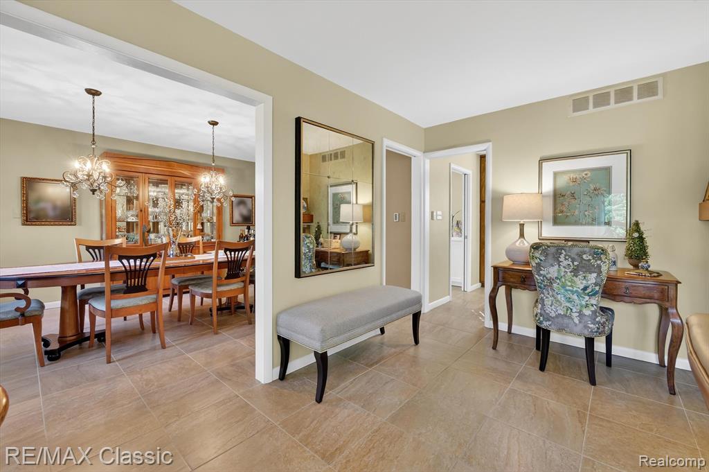 4731 Pickering Road Bloomfield Hills, MI 48301 - Photo 14 of 70 Gallery Image 14