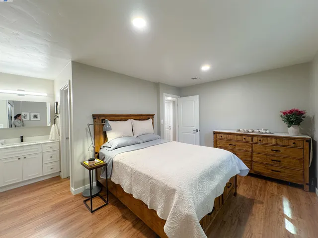 $569,000 | 148 Ascot Court, Unit 1, Moraga, CA 94556