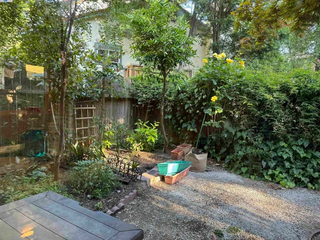 $569,000 | 148 Ascot Court, Unit 1, Moraga, CA 94556