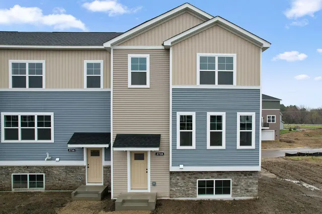 $370,000 | 2754 Kepler Avenue Northeast, St. Michael, MN 55376