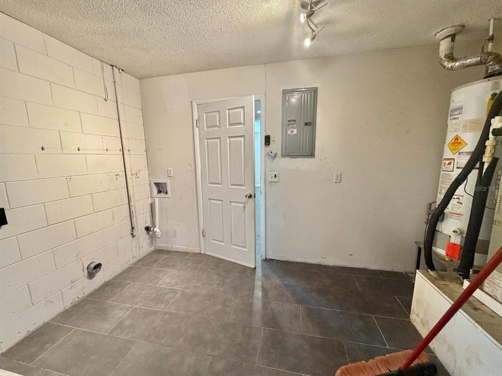 653 Sherwood Drive Altamonte Springs, FL 32701 - Photo 12 of 29