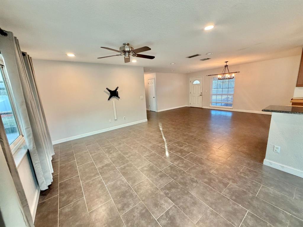 653 Sherwood Drive Altamonte Springs, FL 32701 - Photo 6 of 29