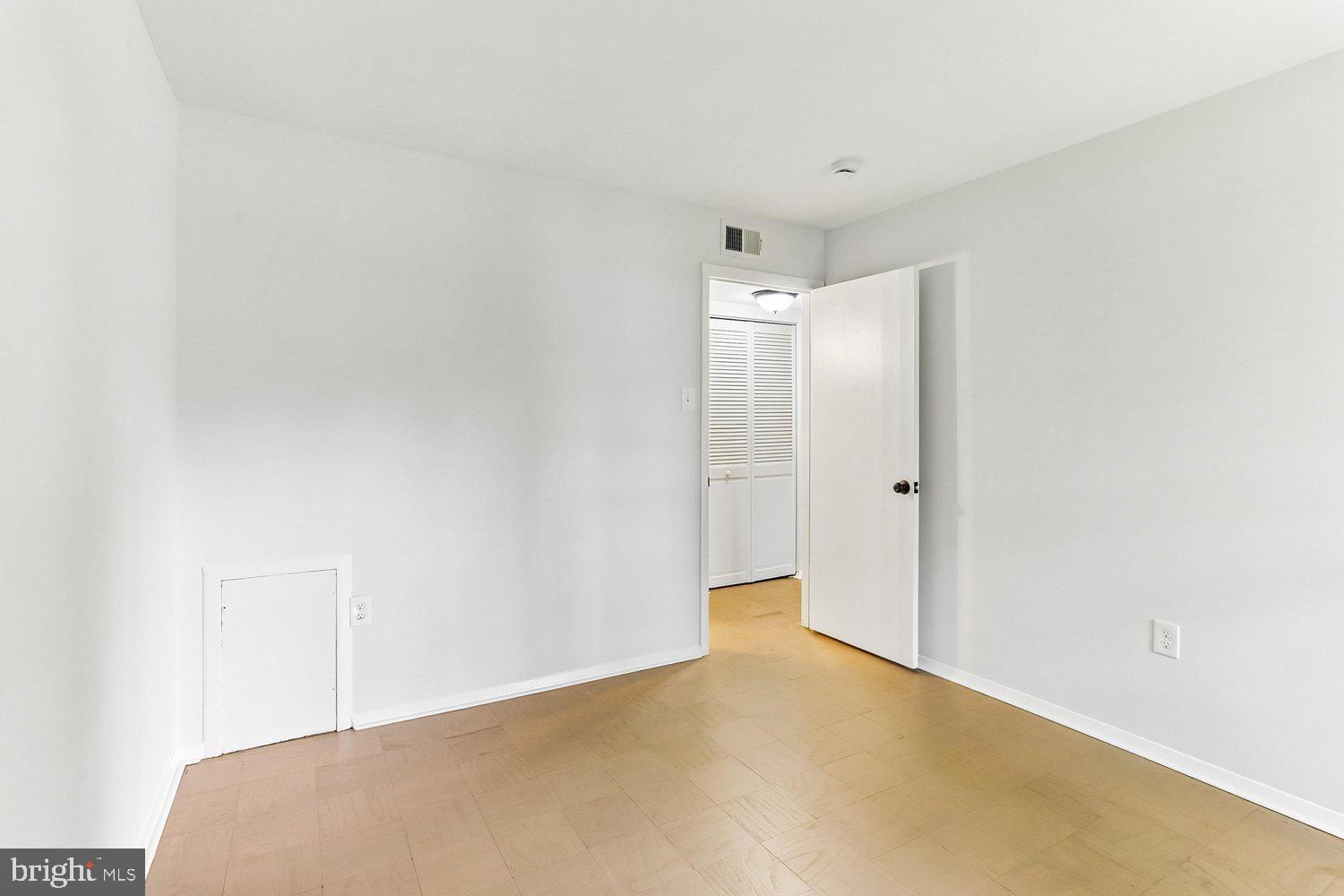 11191 Columbia Pike, Unit 41 Silver Spring, MD 20901 - Photo 40 of 52 Bedroom