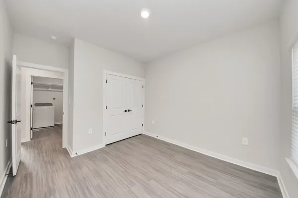 $1,708 | 7711 Longmire Road, Unit 155, Conroe, TX 77304
