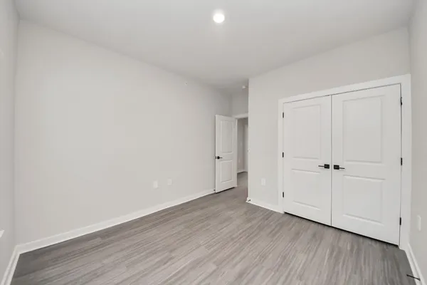 $1,708 | 7711 Longmire Road, Unit 155, Conroe, TX 77304