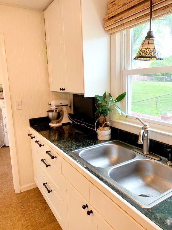 31 Cedar Road Hickory, NC 28601 - Photo 7 of 22 Gallery Image 7