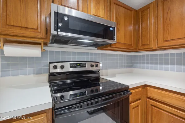 $149,900 | 10800 Old St Augustine Road, Unit 204, Jacksonville, FL 32257