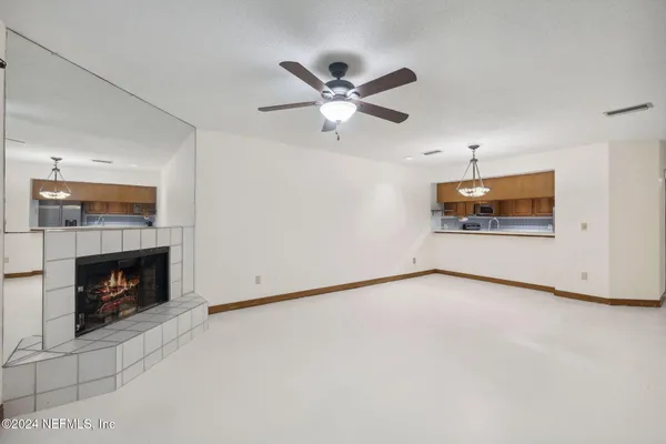 $149,900 | 10800 Old St Augustine Road, Unit 204, Jacksonville, FL 32257