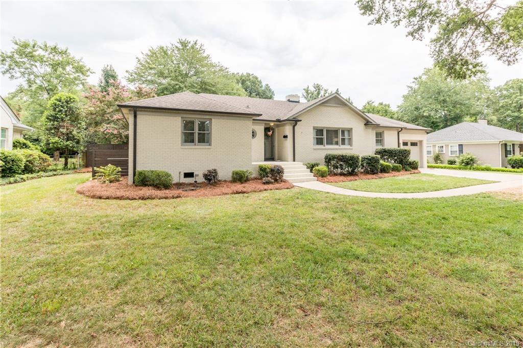 1137 South Wendover Road Charlotte, NC 28211 - Photo 3 of 38 Gallery Image 3