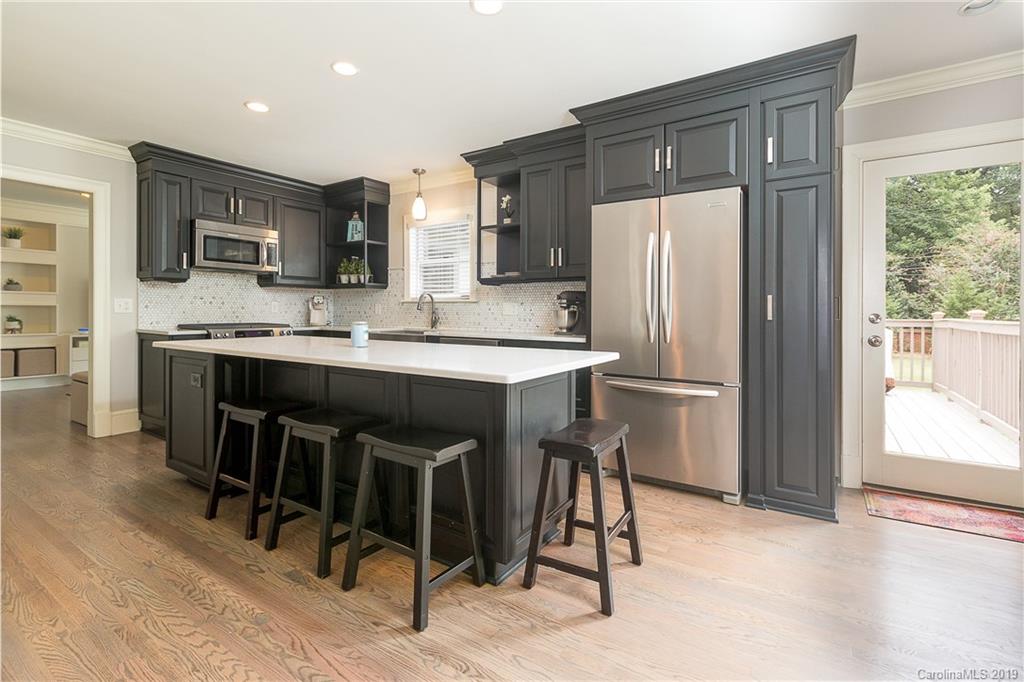 1137 South Wendover Road Charlotte, NC 28211 - Photo 5 of 38 Gallery Image 5