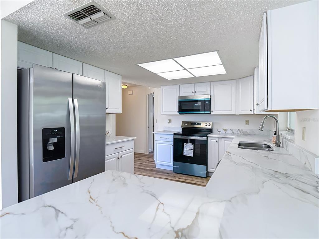 14137 Prospect Street Spring Hill, FL 34609 - Photo 13 of 56