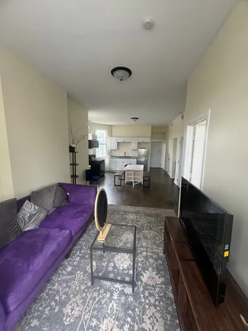 $659,000 | 822 North Lawndale Avenue, Chicago, IL 60651