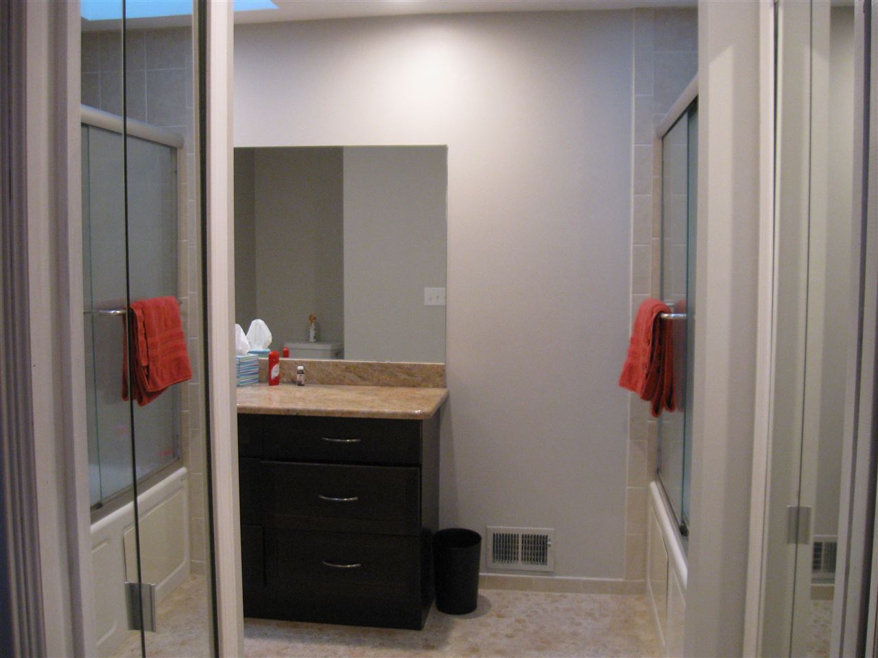 2227 North Long Lake Road Fenton, MI 48430 - Photo 12 of 20 50004656-12.JPG