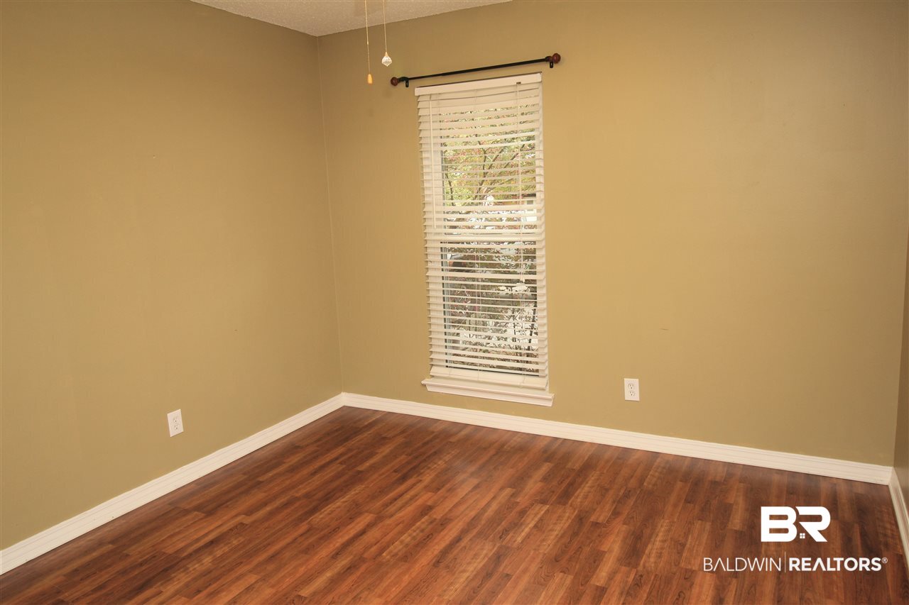 570 Cheryil Lane Mobile, AL 36695 - Photo 17 of 26