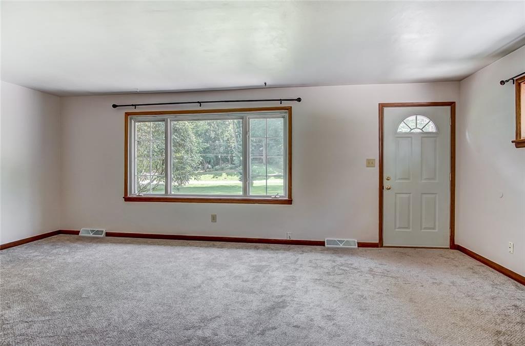 419 Aullwood Road Dayton, OH 45414 - Photo 5 of 40
