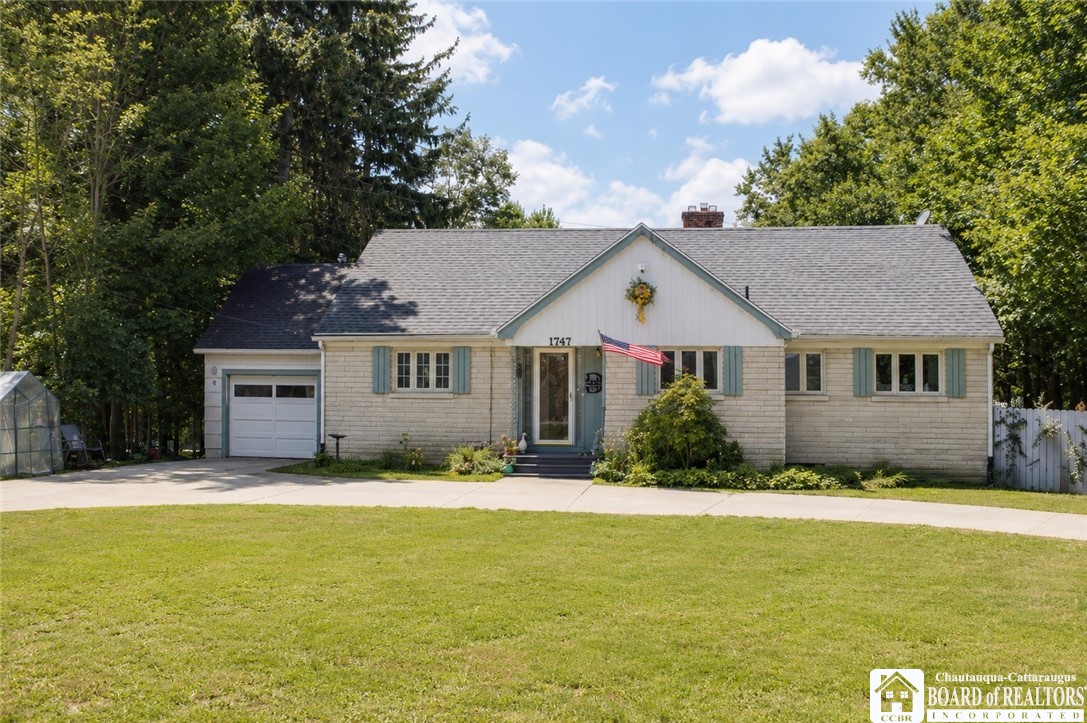 1747 South Main St Extension Busti, NY 14701 - Photo 1 of 32