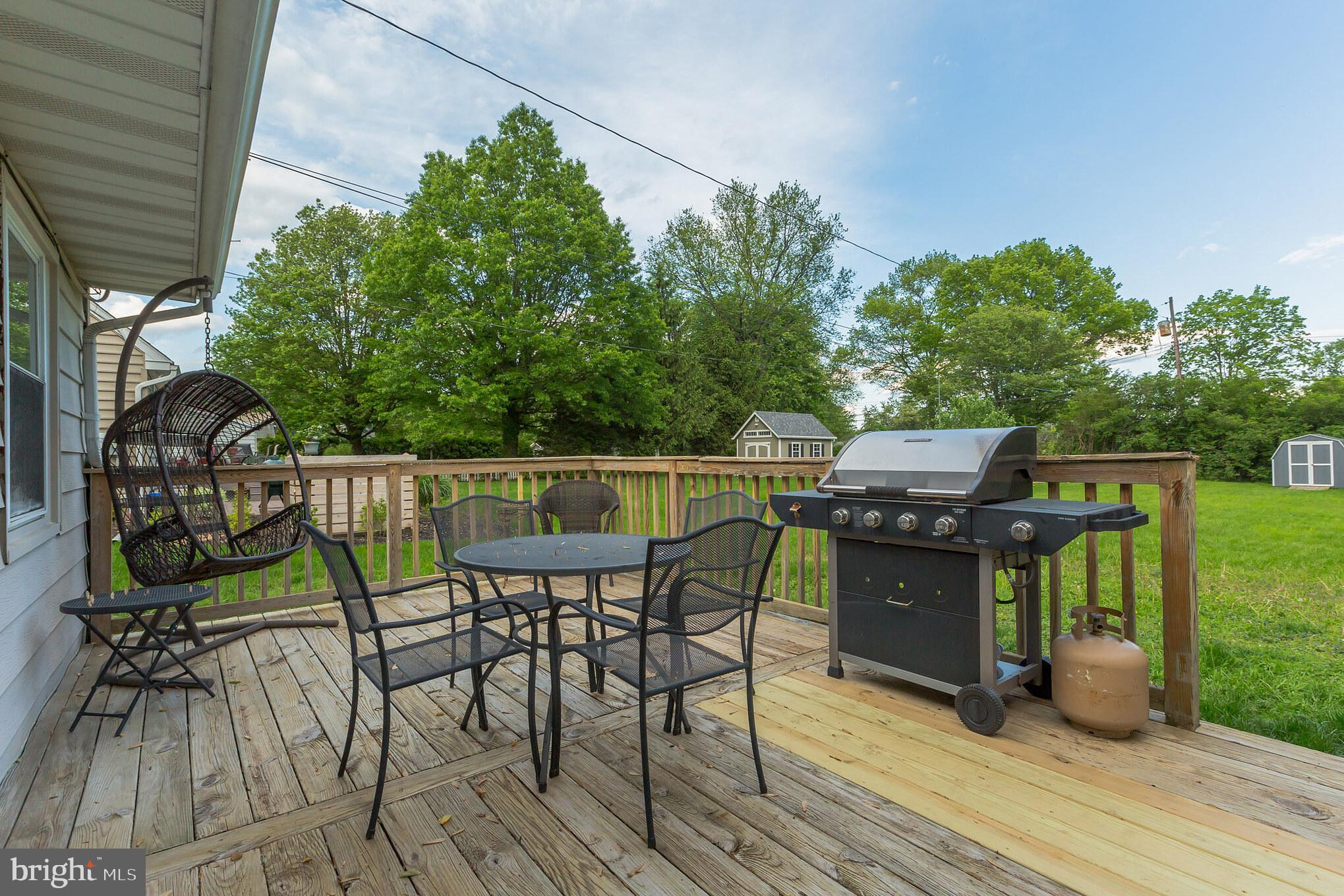 303 Crestview Road Lansdale, PA 19446 - Photo 26 of 30 Gallery Image 26
