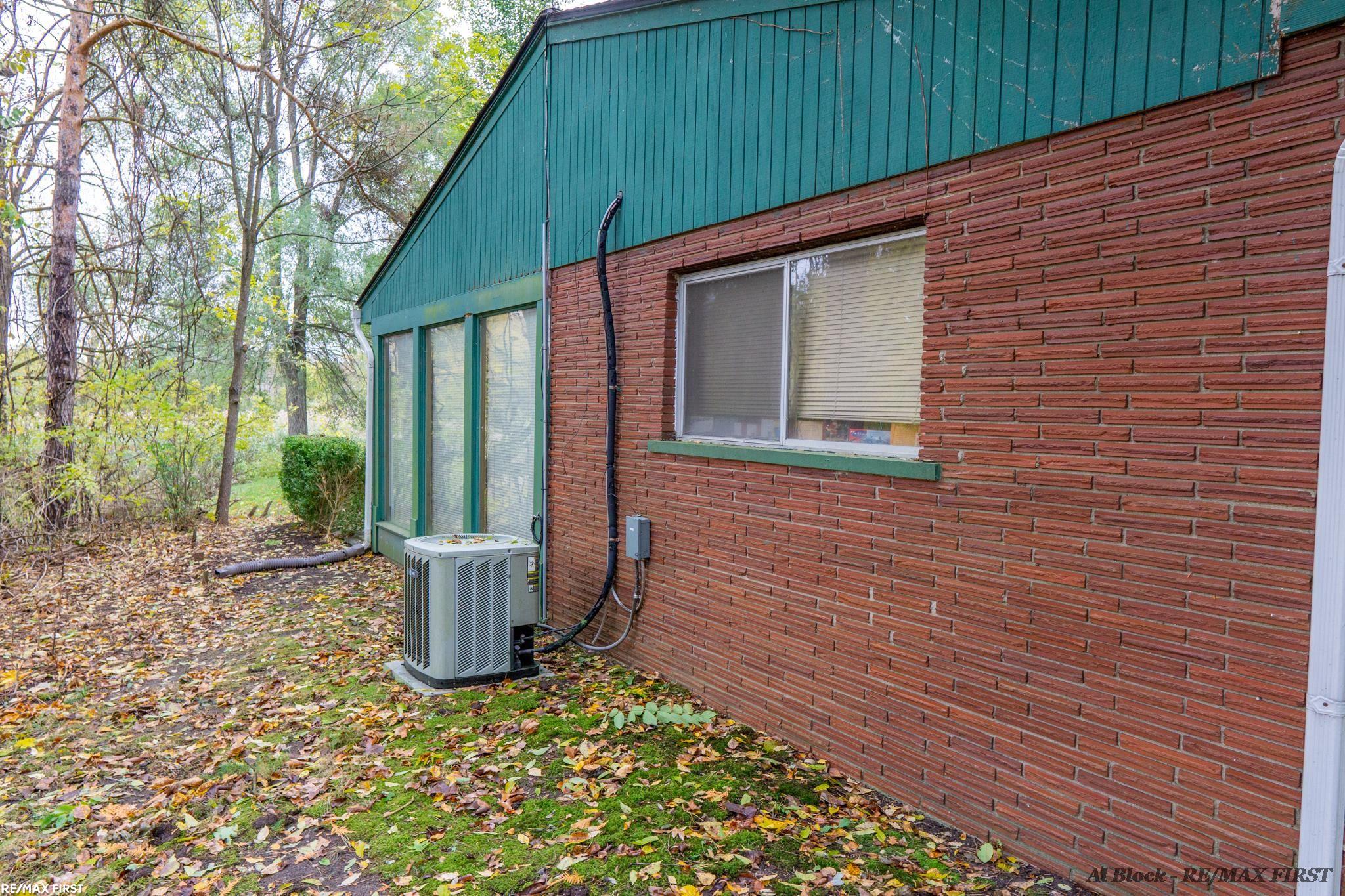66250 Mt Vernon Road Washington, MI 48095 - Photo 15 of 44 50093708-14.JPG