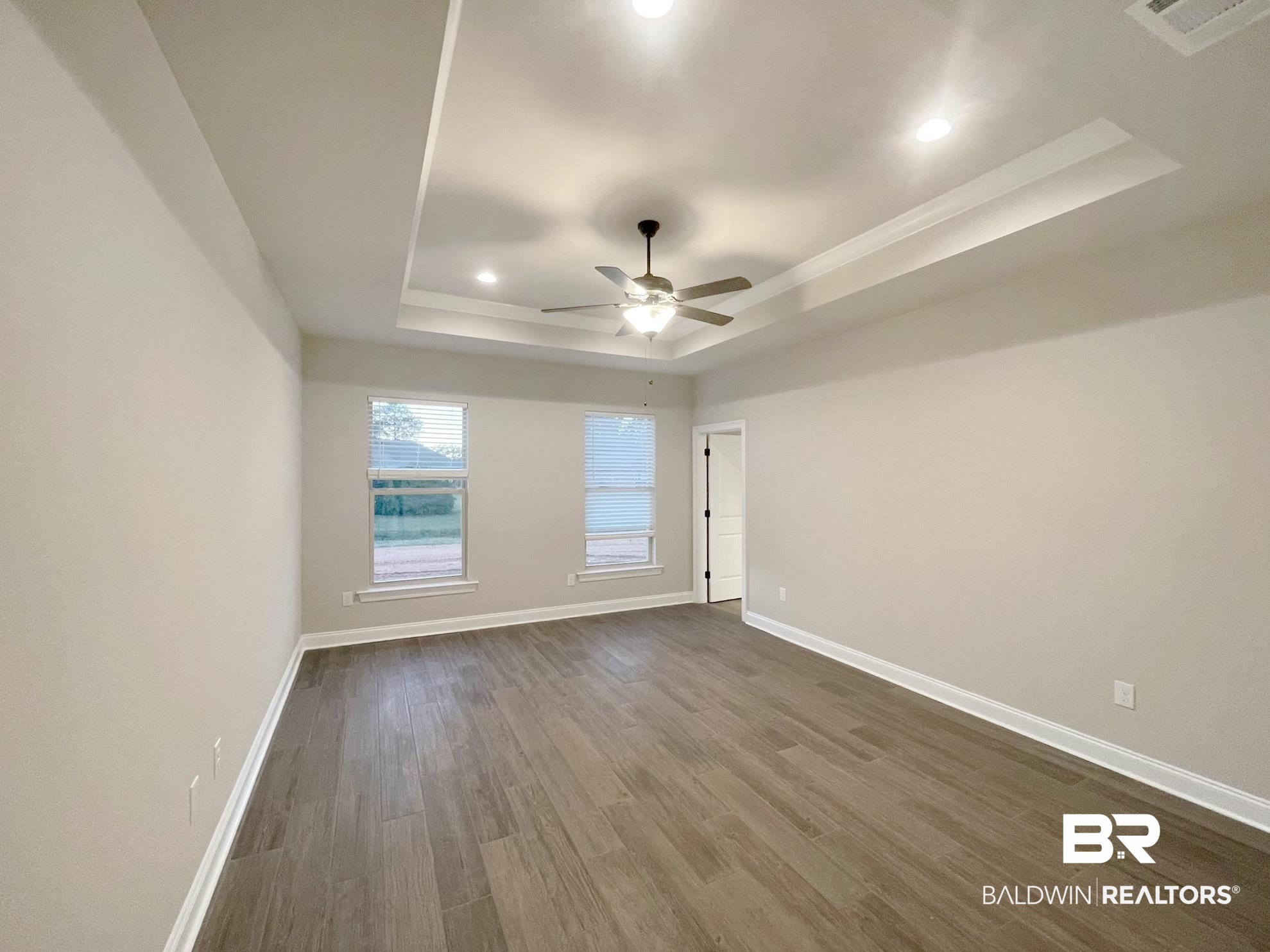 10127 Chipper Lane Foley, AL 36535 - Photo 4 of 10 PRIMARY BEDROOM