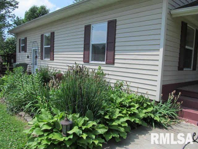 15467 Fairfield Road Mount Vernon, IL 62864 - Photo 5 of 23 Gallery Image 5