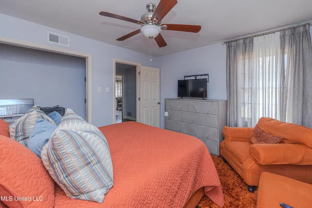 $179,900 | 5854 Canton Park Drive, Jackson, MS 39211