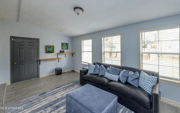 $169,000 | 5854 Canton Park Drive, Jackson, MS 39211