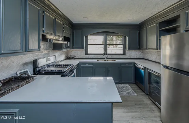 $179,900 | 5854 Canton Park Drive, Jackson, MS 39211