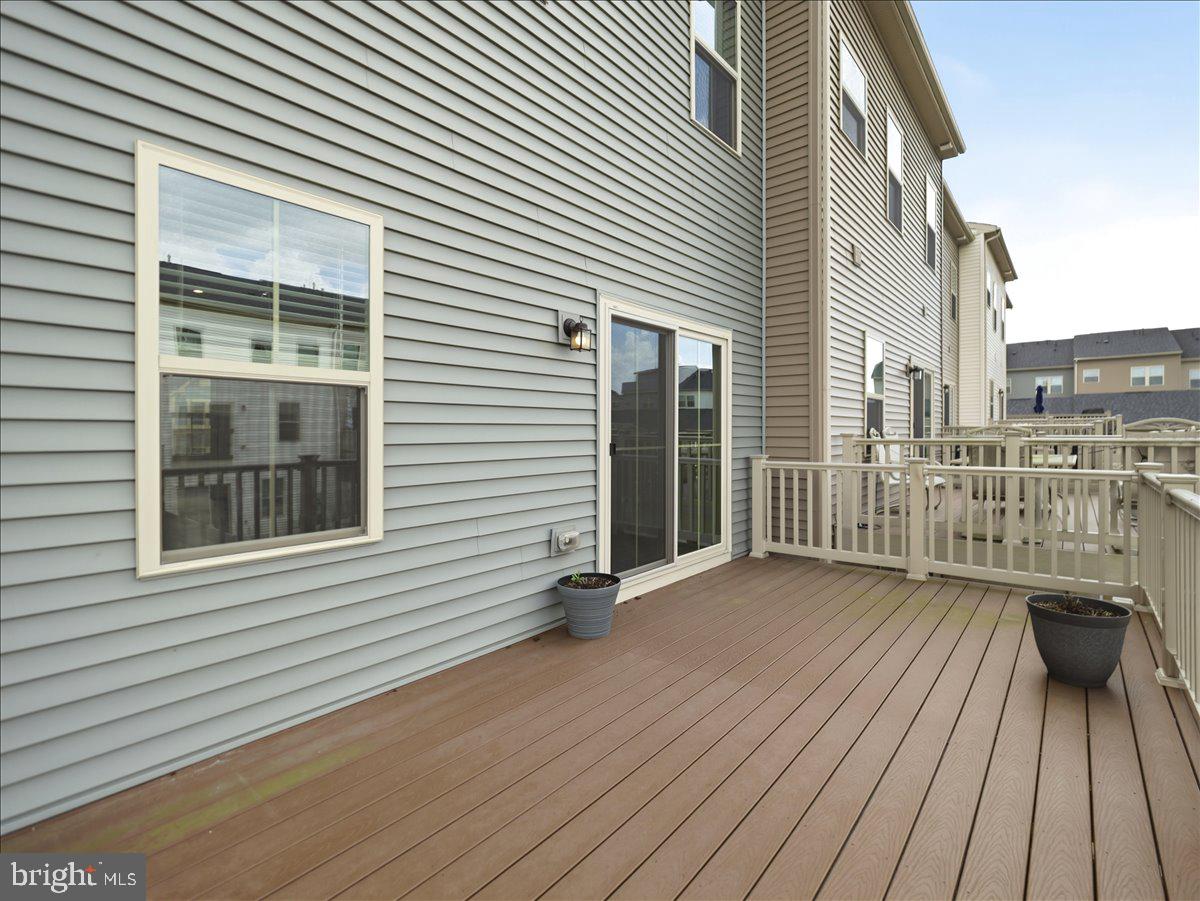 5920 Pecking Stone Street New Market, MD 21774 - Photo 19 of 70 Deck