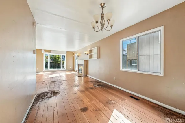 $484,900 | 127 Grove Street, Richmond, CA 94804