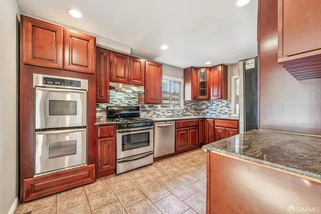 $484,900 | 127 Grove Street, Richmond, CA 94804