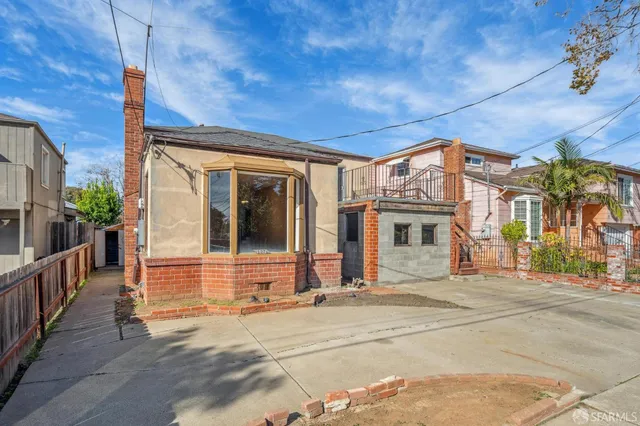 $484,900 | 127 Grove Street, Richmond, CA 94804