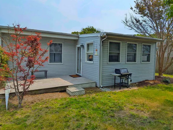 $600,000 | 308 Beechwood Avenue, Villas, NJ 08251