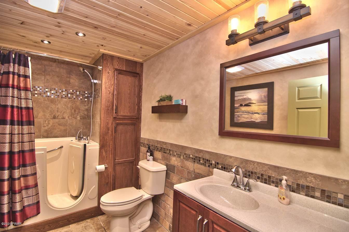 2652 Boulder Road Lake Ariel, PA 18436 - Photo 46 of 63