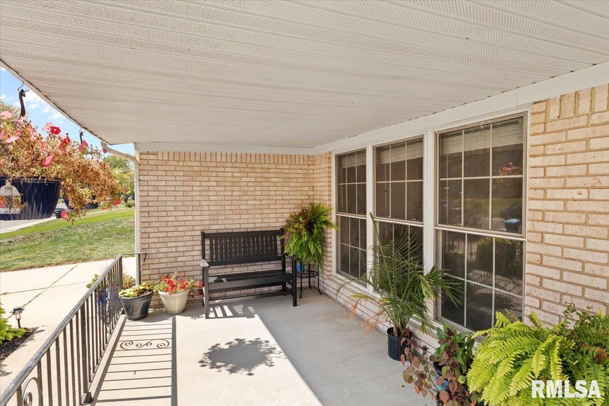 59 Mesa Road Springfield, IL 62702 - Photo 41 of 43