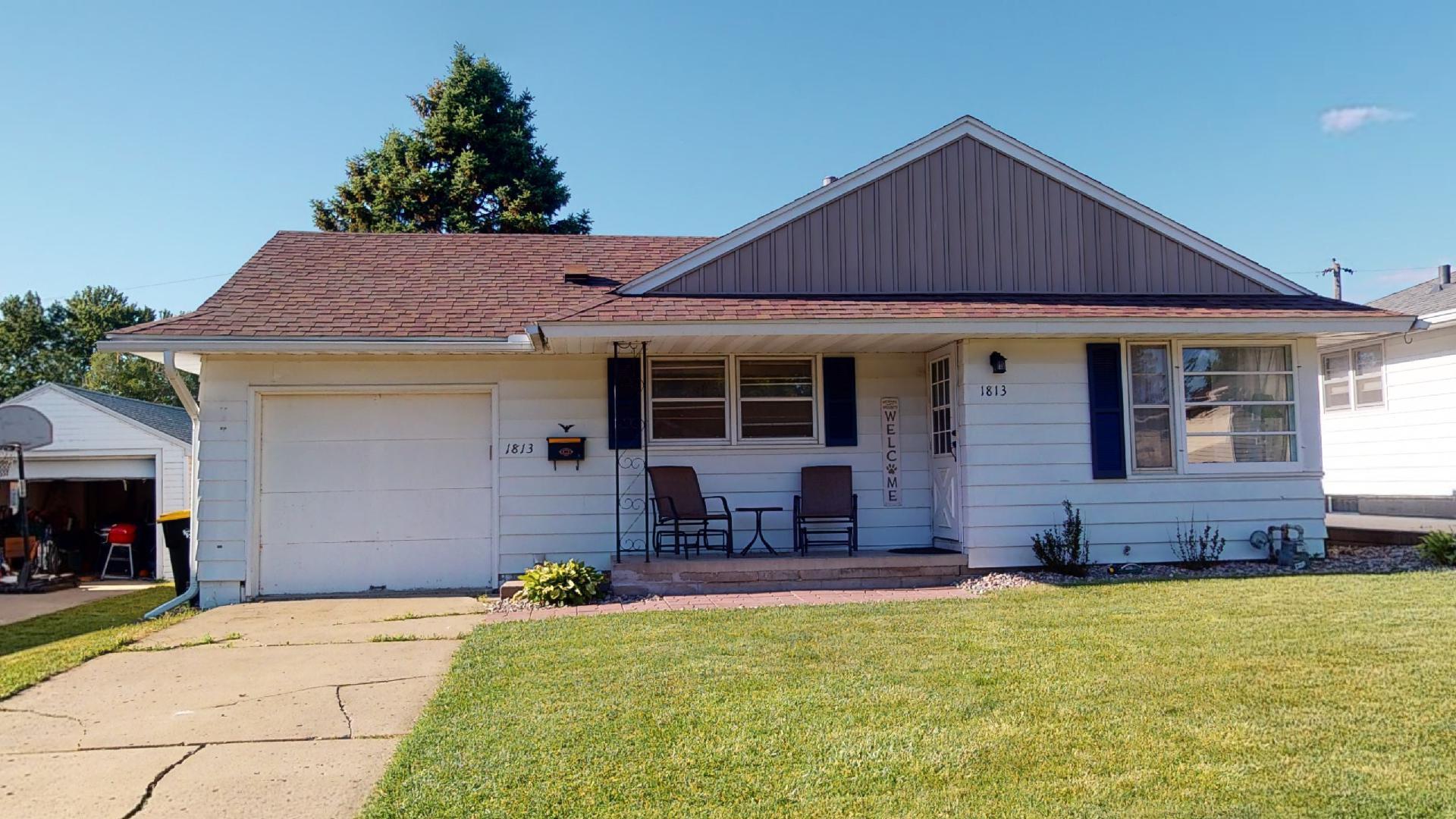 1813 17 1/2 Street Northwest Rochester, MN 55901 - Photo 1 of 1 Gallery Image 1