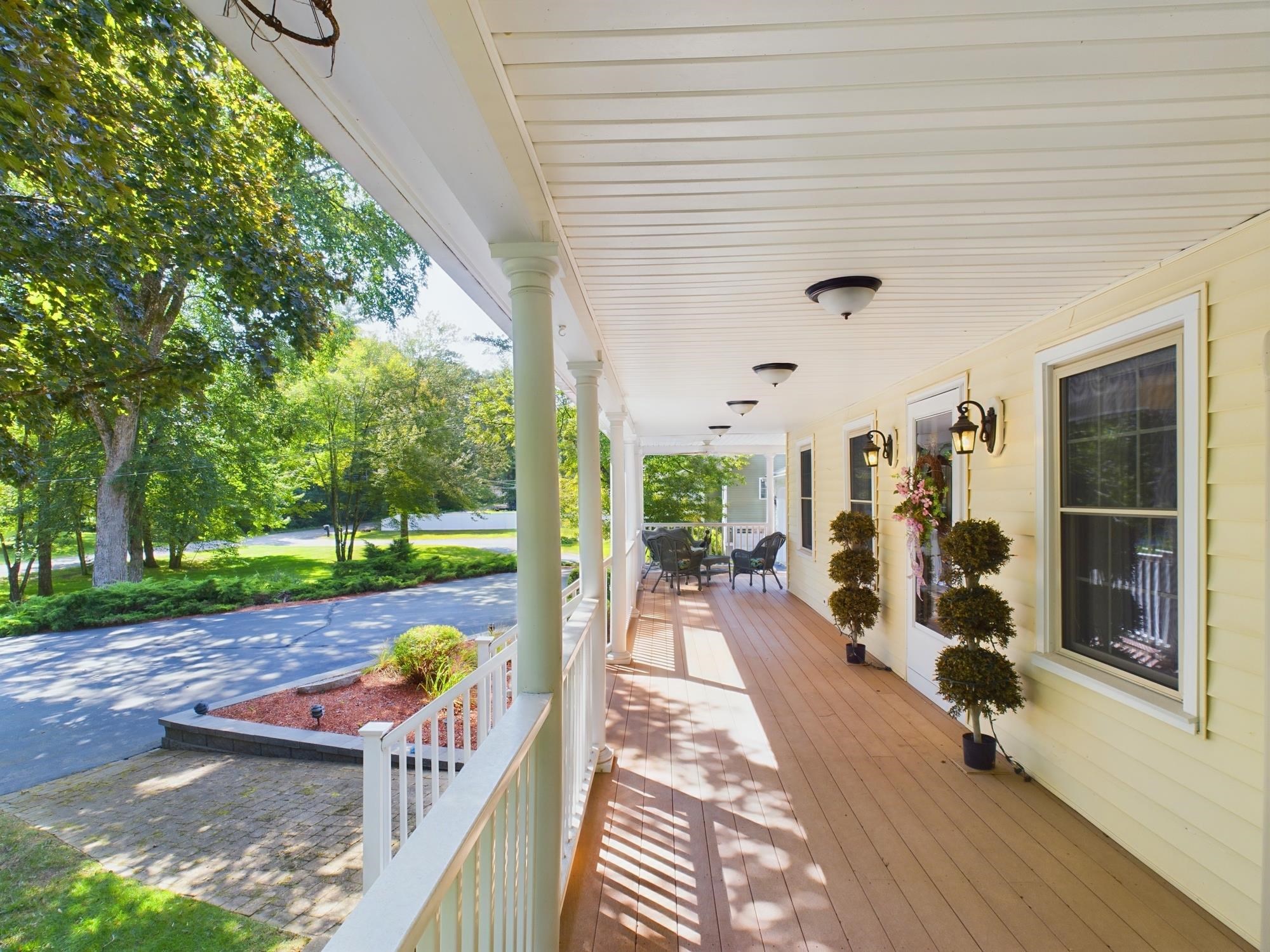 27 Rock Pond Road Windham, NH 03087 - Photo 13 of 57