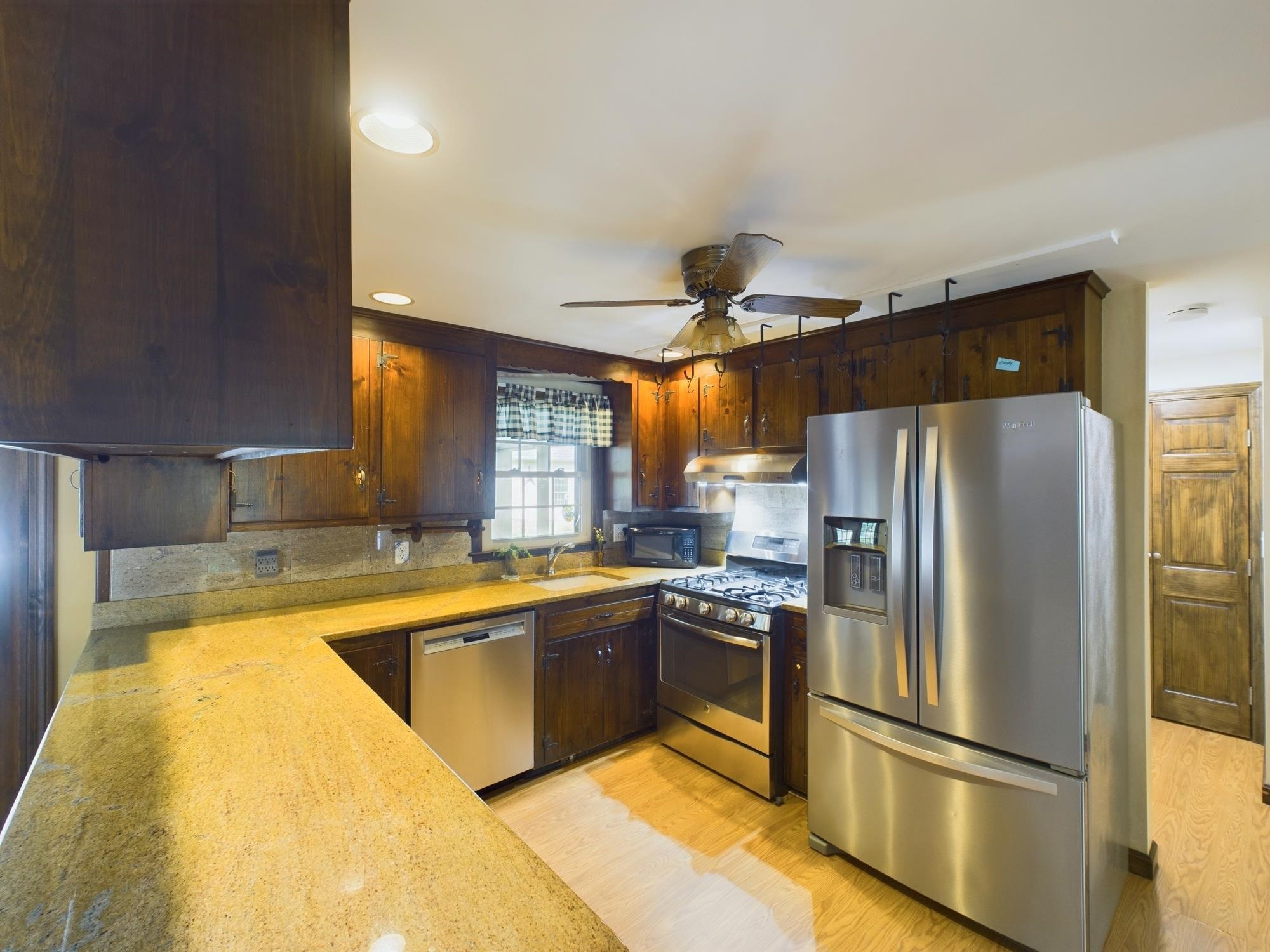 27 Rock Pond Road Windham, NH 03087 - Photo 14 of 57