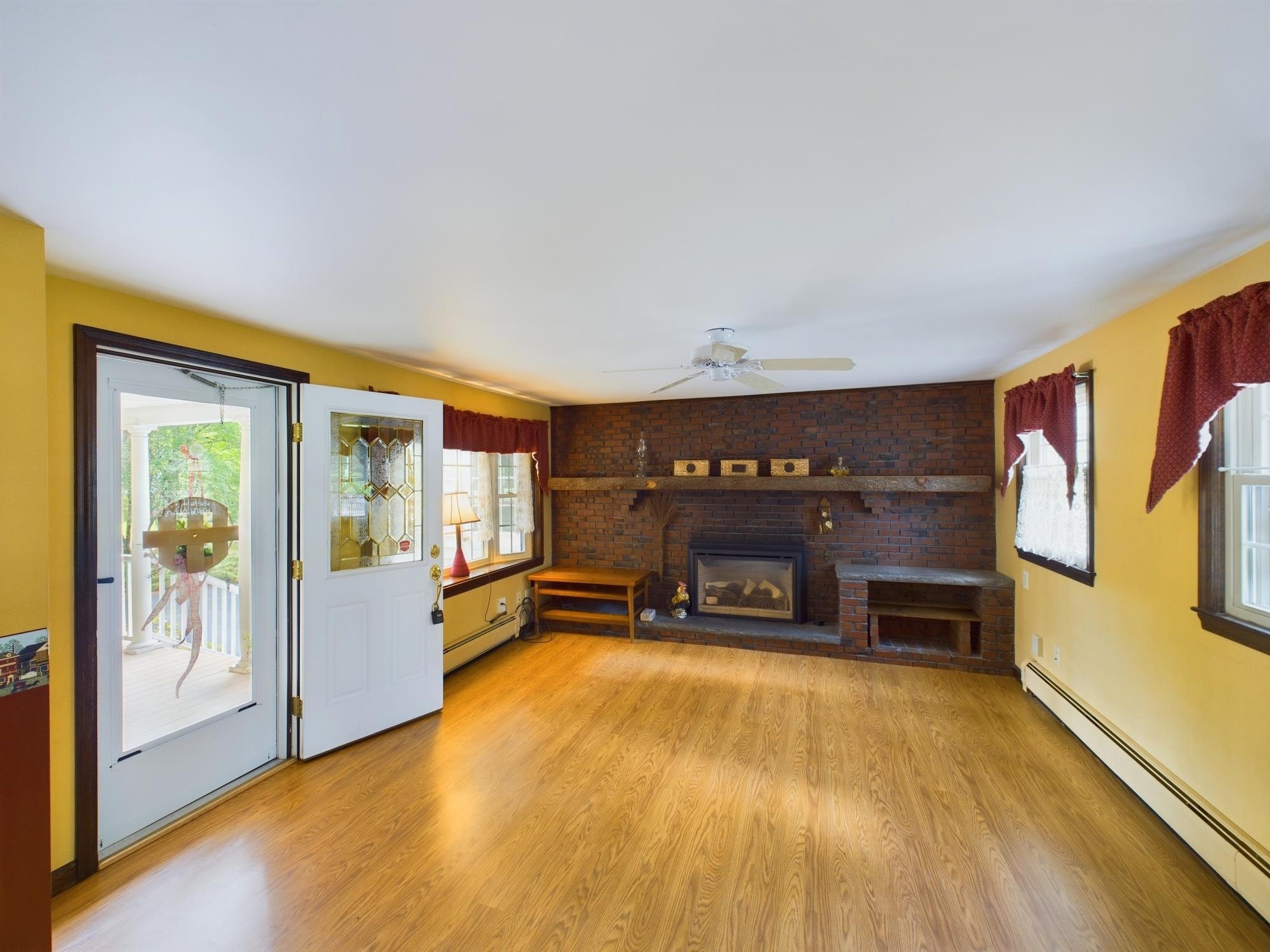 27 Rock Pond Road Windham, NH 03087 - Photo 16 of 57