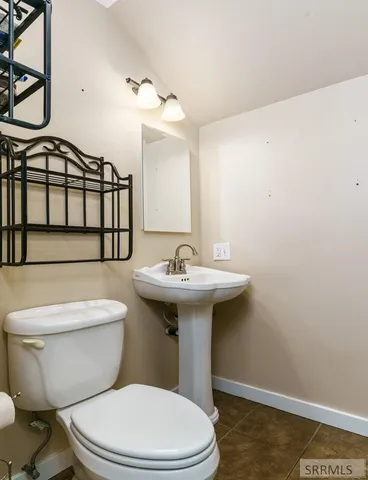 $545,900 | 651 Steed Road, Inkom, ID 83245