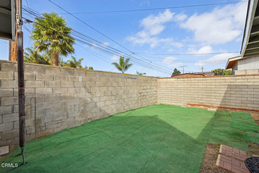1841 South F Street Oxnard, CA 93033 - Photo 25 of 27 a view of an outdoor space and a yard