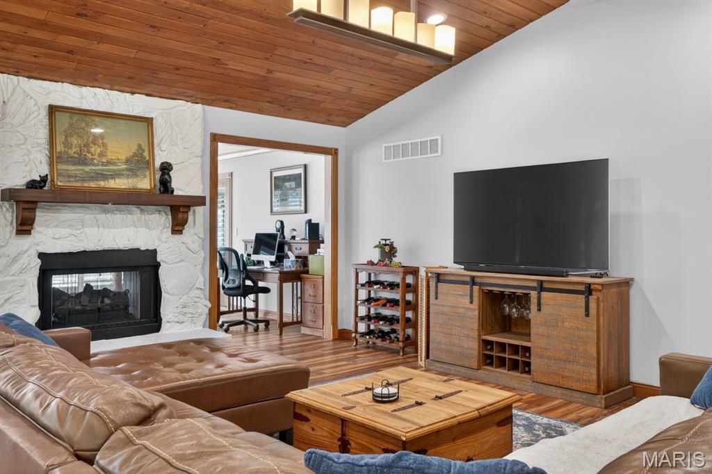 2042 St Paul Road O'Fallon, MO 63366 - Photo 13 of 74