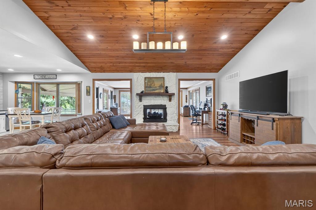 2042 St Paul Road O'Fallon, MO 63366 - Photo 22 of 74