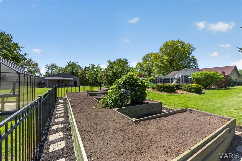 2042 St Paul Road O'Fallon, MO 63366 - Photo 56 of 74