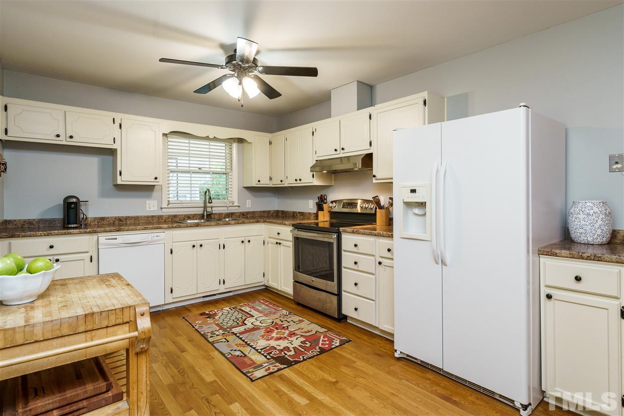 4909 Auburn Road Raleigh, NC 27609 - Photo 6 of 21